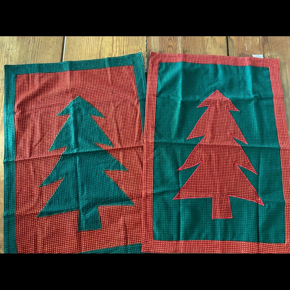 Crate & Barrel Tree Towels Christmas
